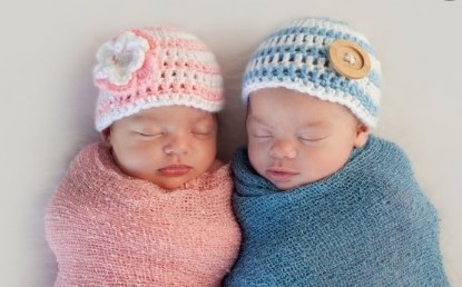 В Воронежской области в первом полугодии родилось 190 двойняшек и одна четверня