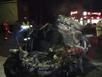 КамАЗ налетел на «Ладу» в Воронежской области, водитель погиб, машина – в хлам