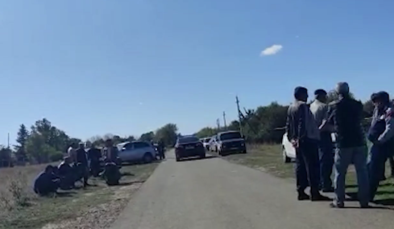 Полиция оцепила территорию в Каменке Воронежской области после обнаружения автомобиля «лискинского стрелка»