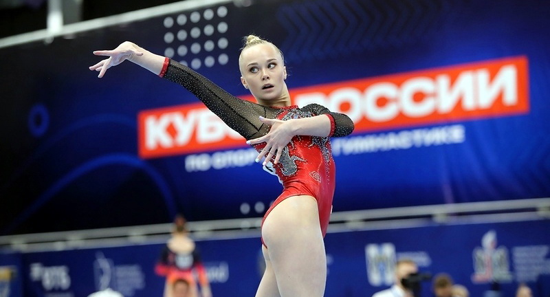 Две серебряные медали Кубка России завоевала воронежская гимнастка Ангелина Мельникова