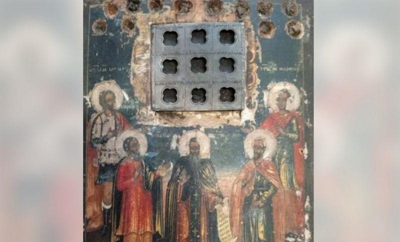 Воронежский священник продает древнюю икону за 5 миллионов рублей
