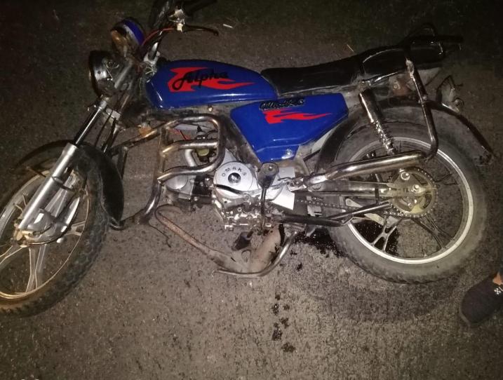 При столкновении мопеда и мотоцикла в Воронежской области погиб человек