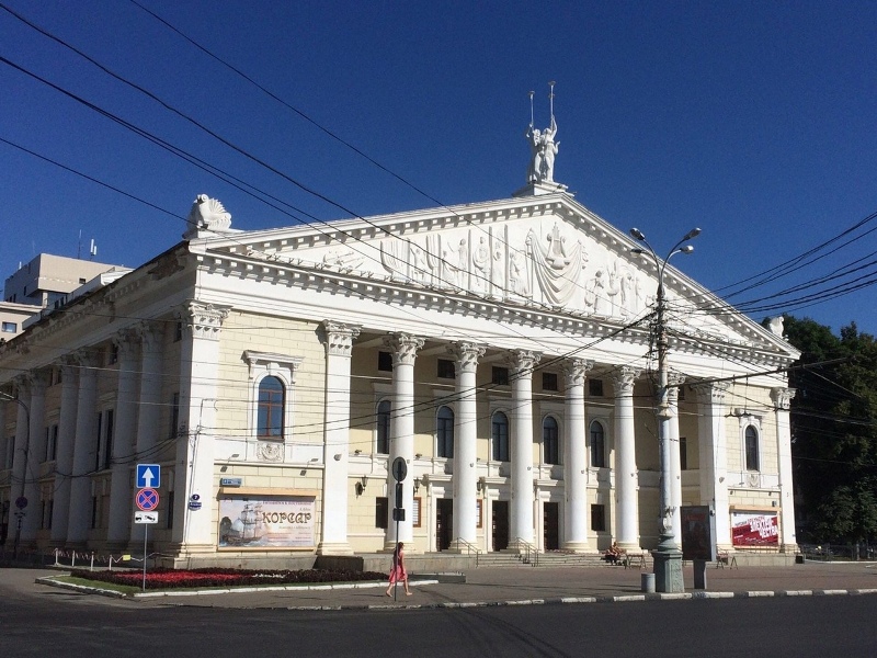 После паузы в творчестве: новый сезон в Театре оперы и балета в Воронеже открыли концертом о прошлом, настоящем и будущем