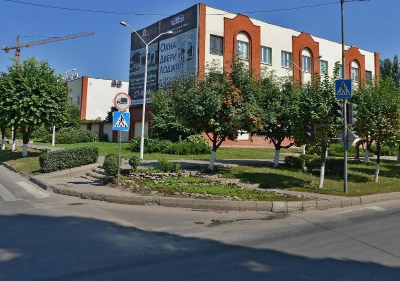 Четыре человека пострадали в Воронеже в аварии, среди которых двухлетний ребёнок и двое 18-летних