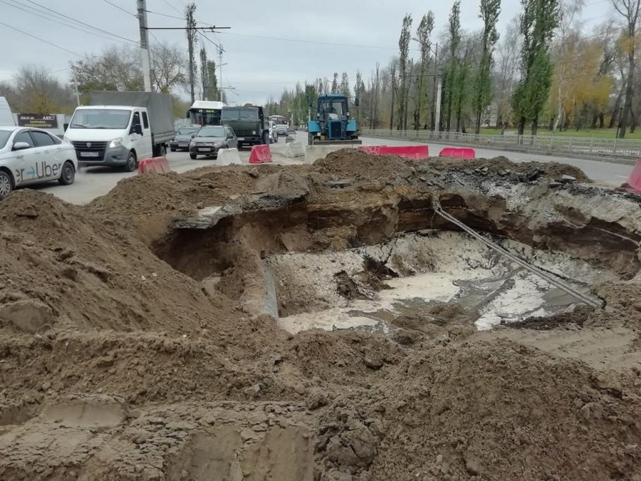 В Воронеже из-за ремонтных работ часть левого берега остается без воды