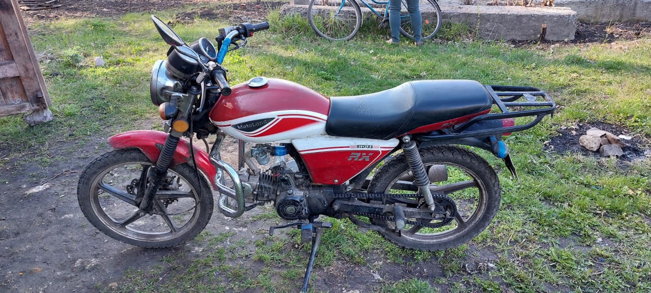 В Воронежской области опрокинулся 31-летний мотоциклист