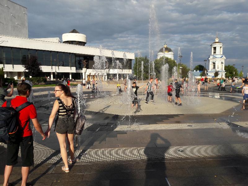 В 30-градусной жаре размякнет Воронежская область в начале рабочей недели