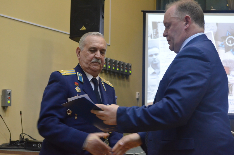 В Коминтерновском районе Воронежа состоялась торжественная церемония вручения медалей участникам боевых действий