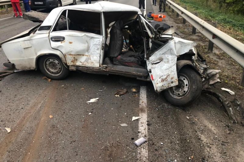 В массовом ДТП под Воронежем погиб 20-летний водитель угнанной «шестерки»