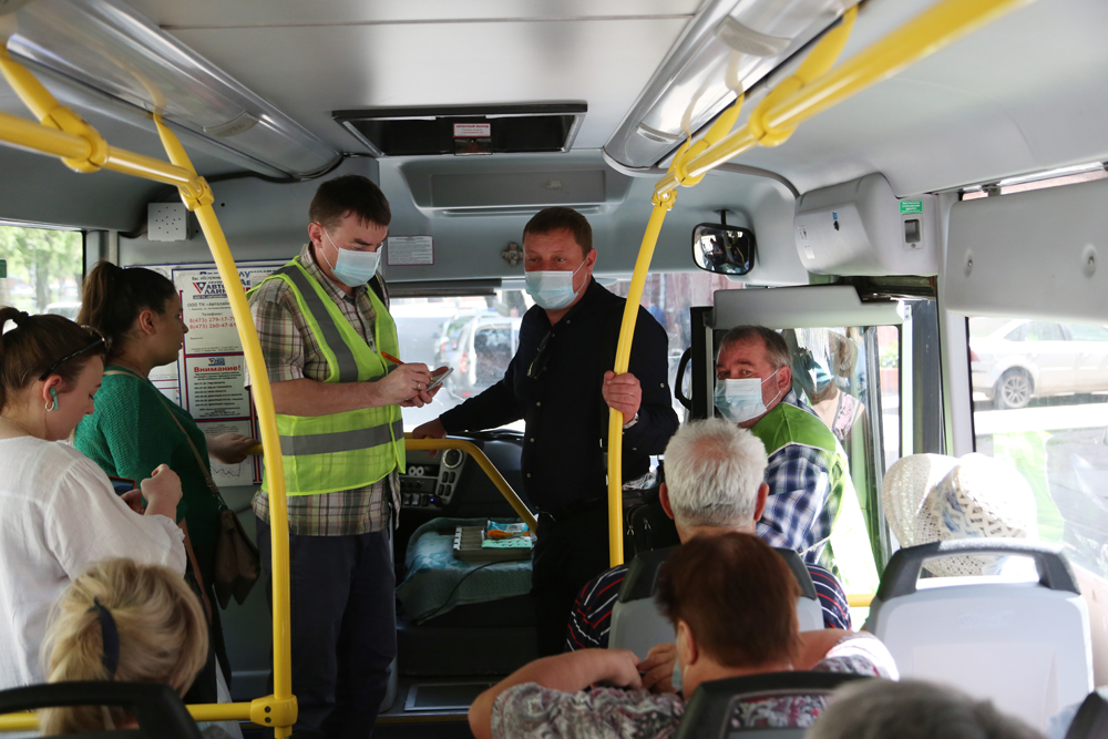 Пассажиры воронеж. Автобус 30 Воронеж. Автобус Воронеж новости.