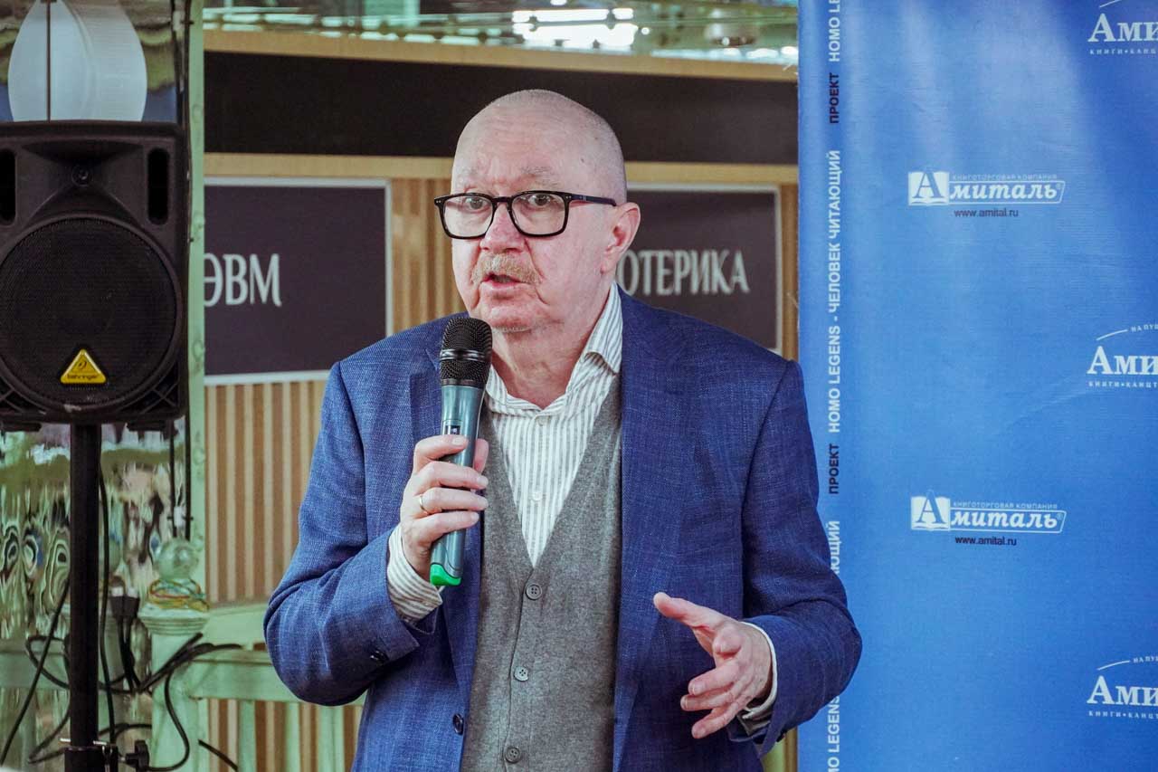 DSC02524-2.jpg DSC02524-2.jpg