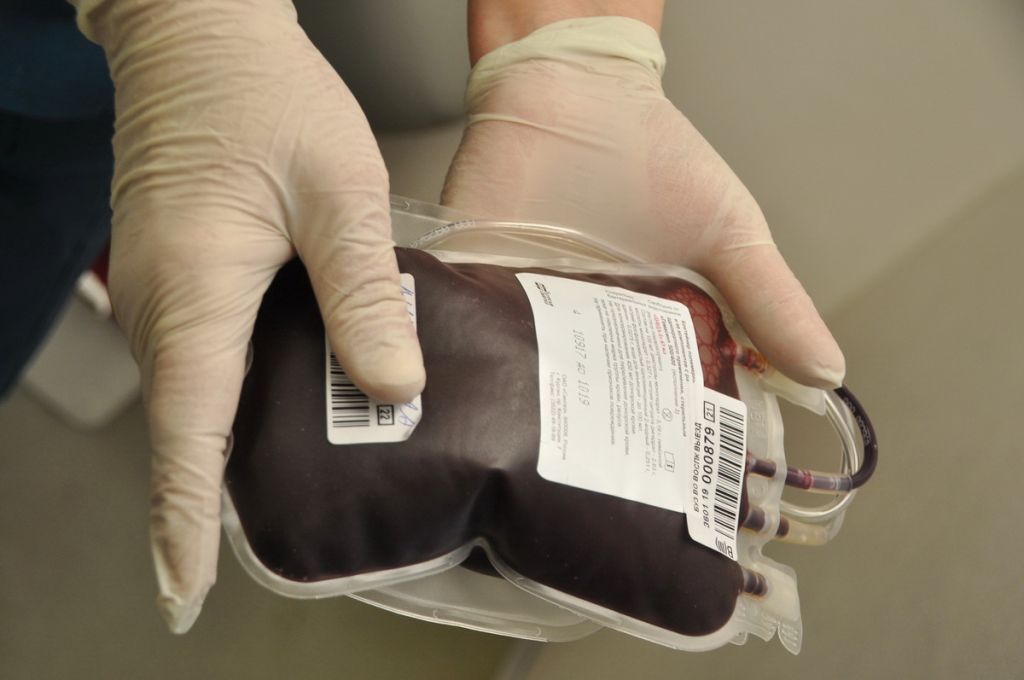 Донор члена. 450 Мл пакет крови. Пакетик донорской крови.