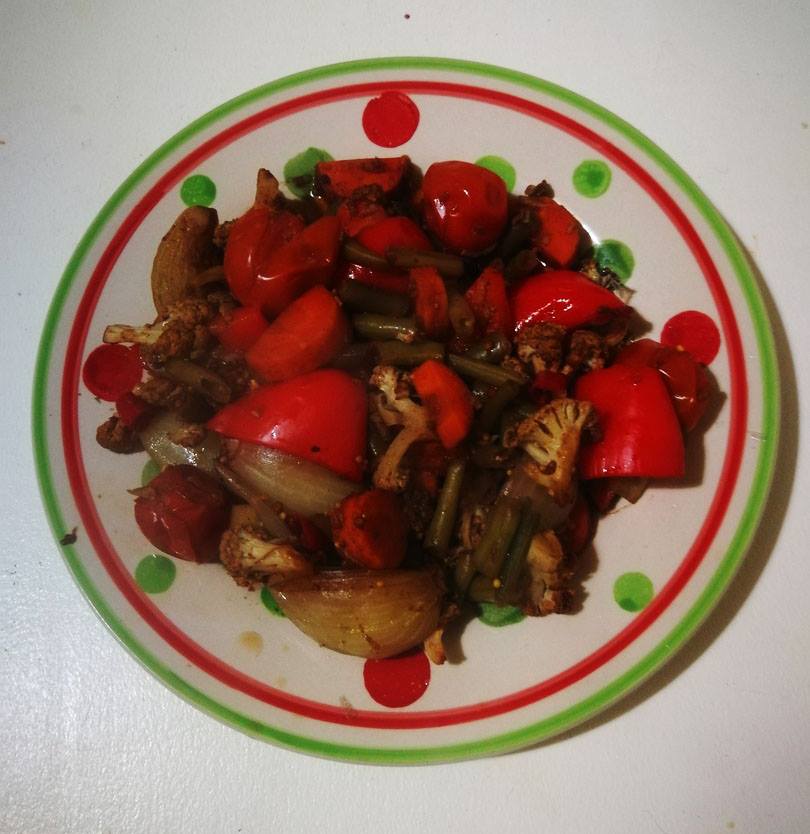 овощи от ВОротынцева на тарелке.jpg