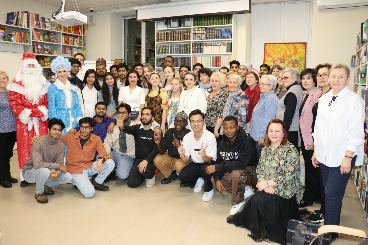 новый год интер.jpg новый год интер.jpg