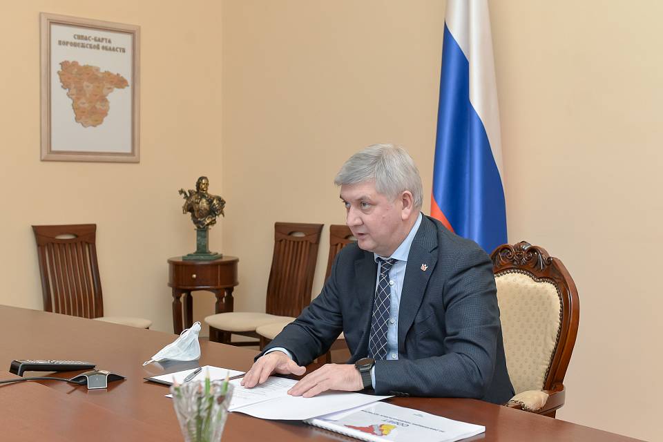 Воронежский губернатор потребовал исключить риск невыполнения показателей нацпроектов
