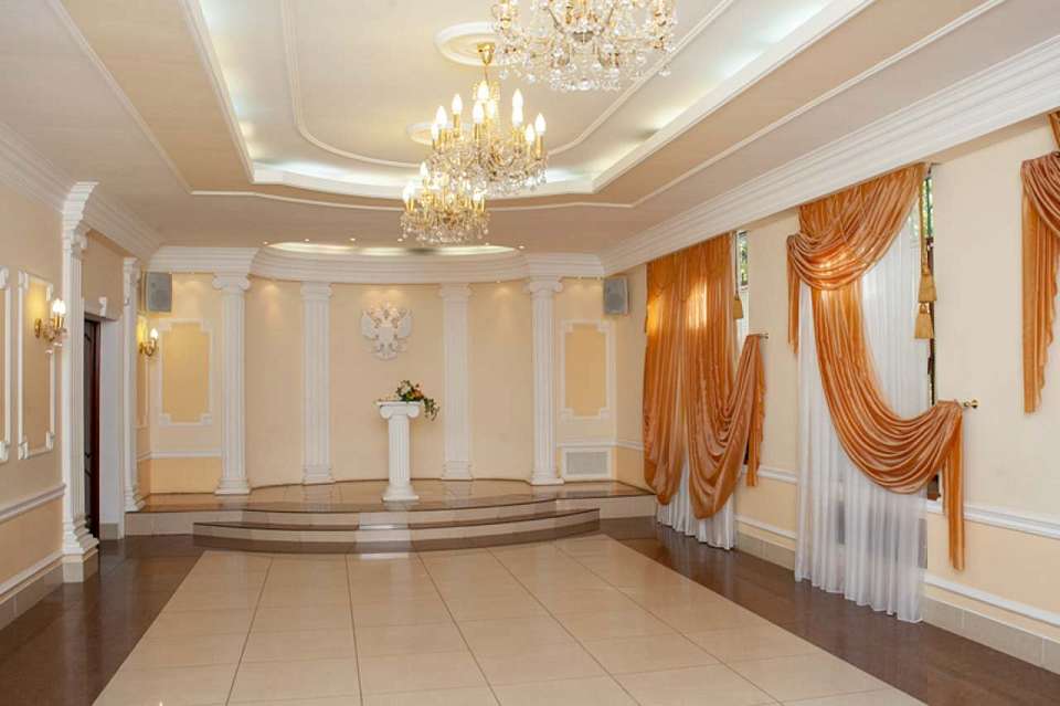 После увеличения госпошлины упало число разводов в Воронежской области