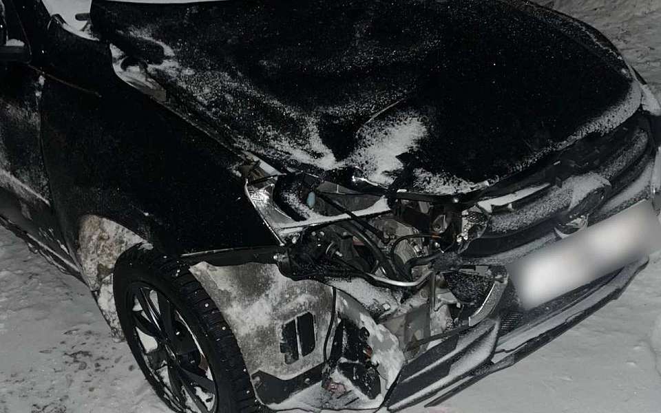 Стоявший на обочине 49-летний мужчина погиб под колесами «Лады» под Воронежем