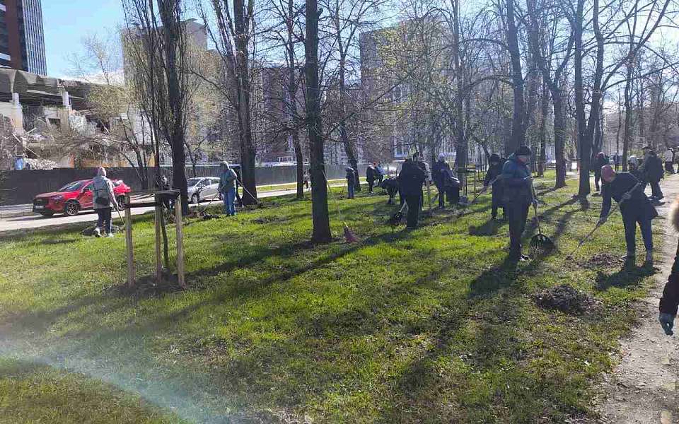 В Ленинском районе марафон чистоты вышел на финишную прямую