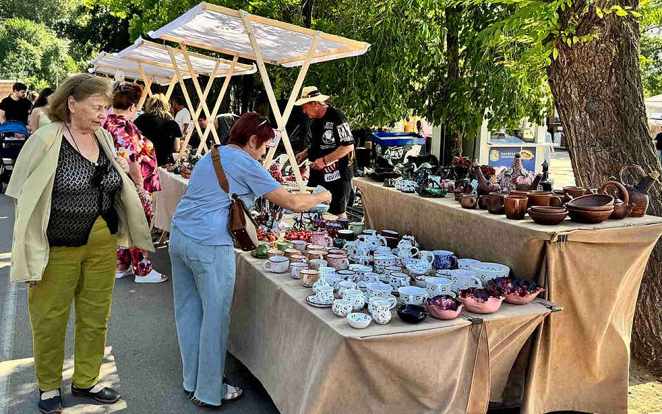 «Уездная ярмарка» превратила воронежский парк в центр живых ремёсел