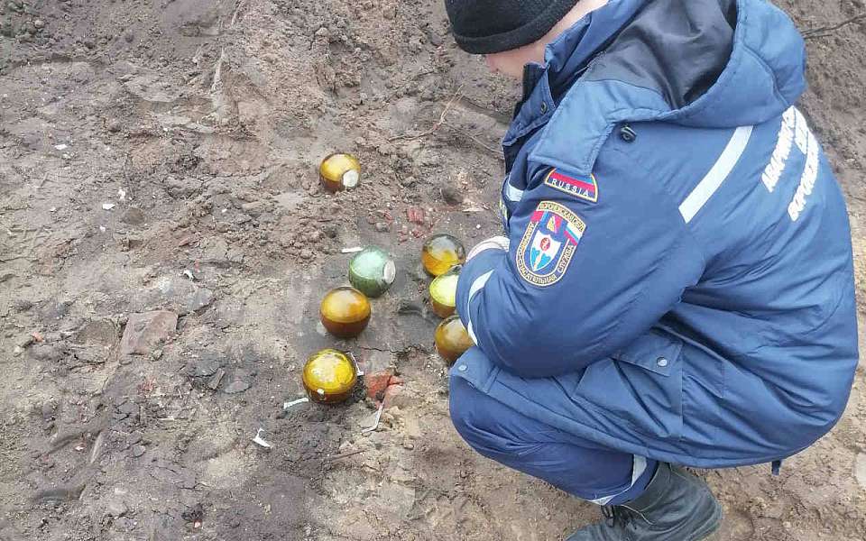 Взрывоопасные ампулы уничтожили под Воронежем