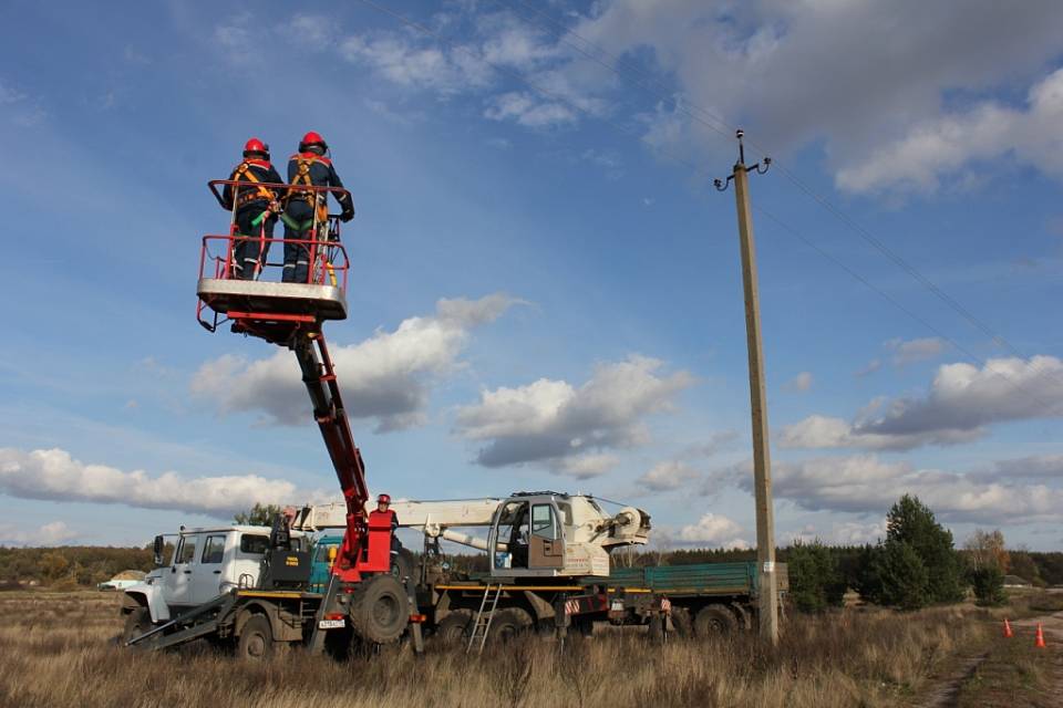 Энергетики устраняют в Воронеже последствия аварии на подстанции