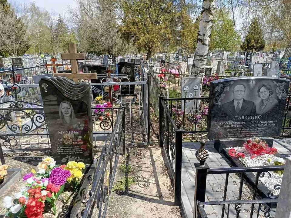 В Воронеже запретили новые захоронения на 2 городских кладбищах