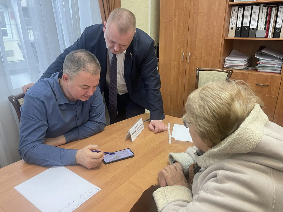В Ленинском районе состоялся прием граждан – жителей территории 14-го избирательного округа