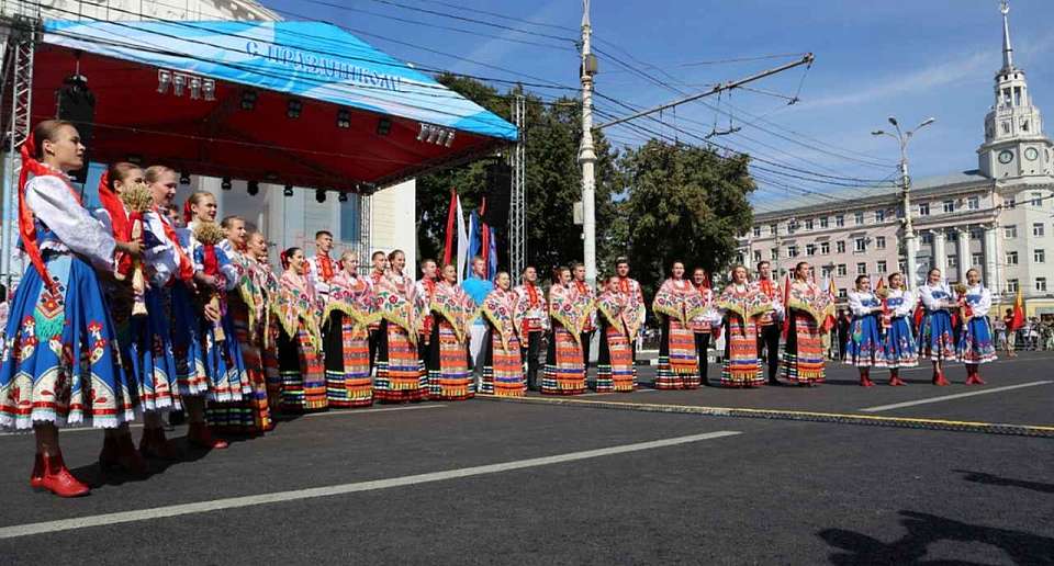 Праздник с усилением: День города Воронежа посвятят двум юбилеям, но без салюта и с мерами безопасности 