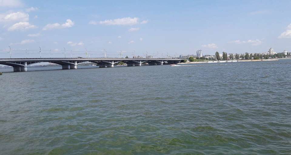 Спасением Воронежского водохранилища от загрязнения озаботились депутаты