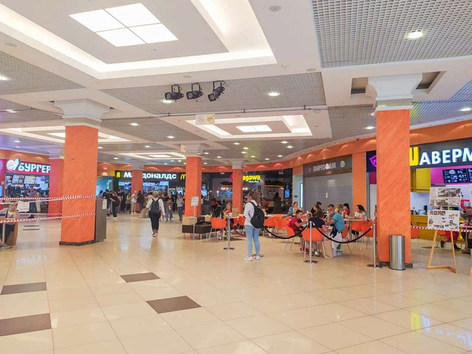 В Воронеже «Галерея Чижова» осталась без света