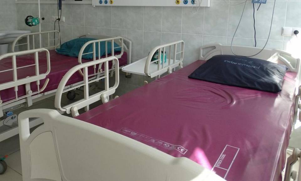 В канун праздников в воронежских больницах создают резерв карантинных коек для зараженных «омикроном»