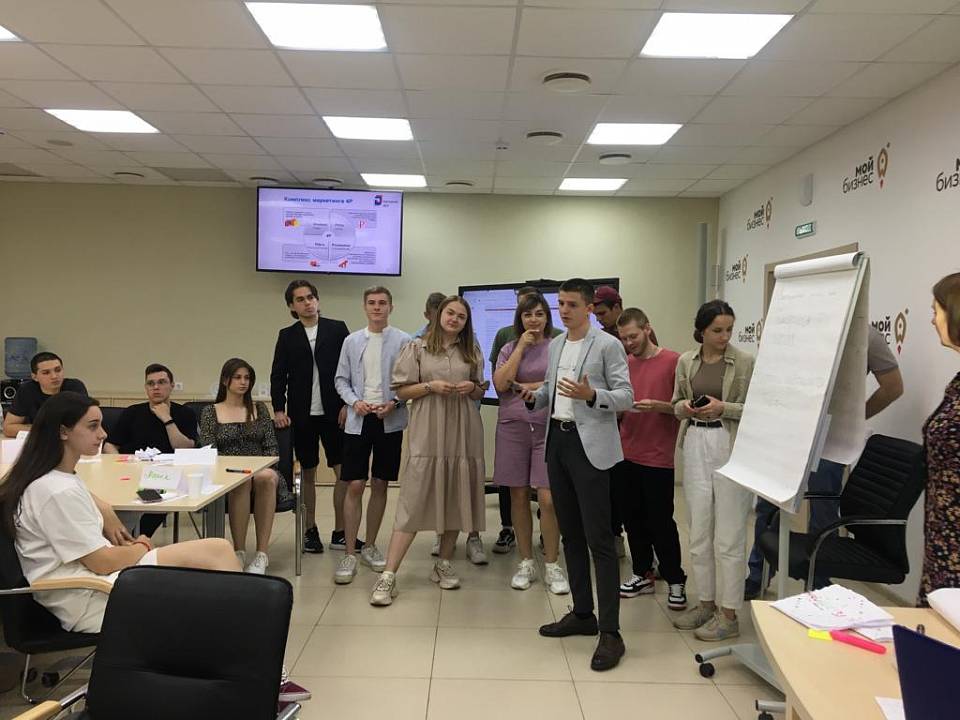 Центр «Мой бизнес» г. Воронежа провел обучение молодых предпринимателей 