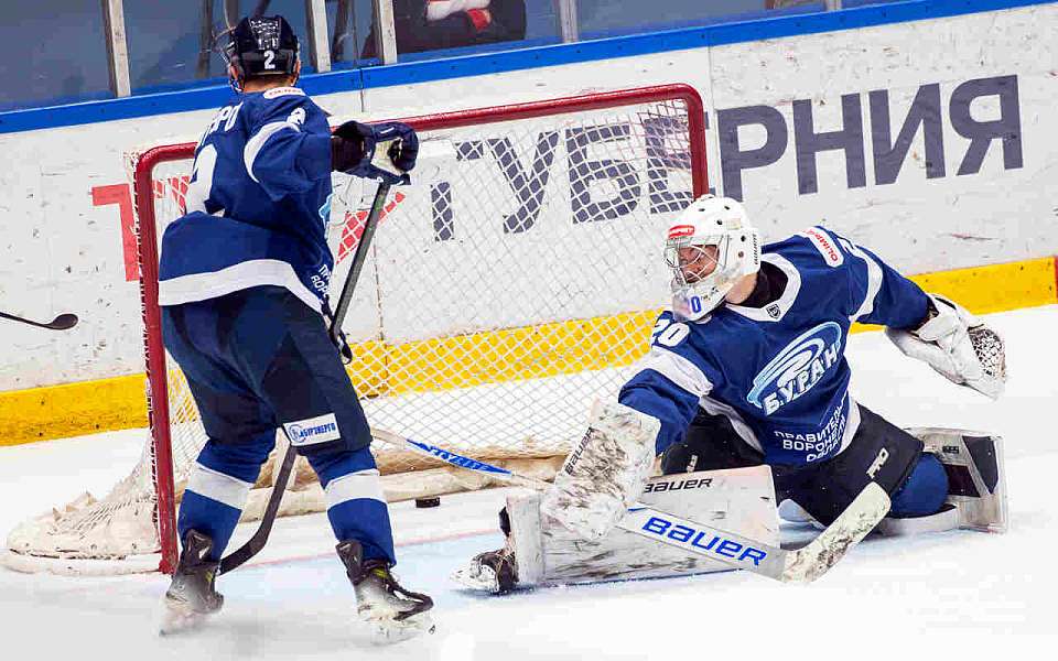 На открытую тренировку пригласили воронежцев хоккеисты «Бурана»
