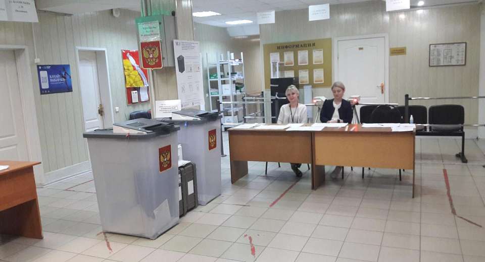 На 1714 избирательных участках голосуют на выборах губернатора Воронежской области