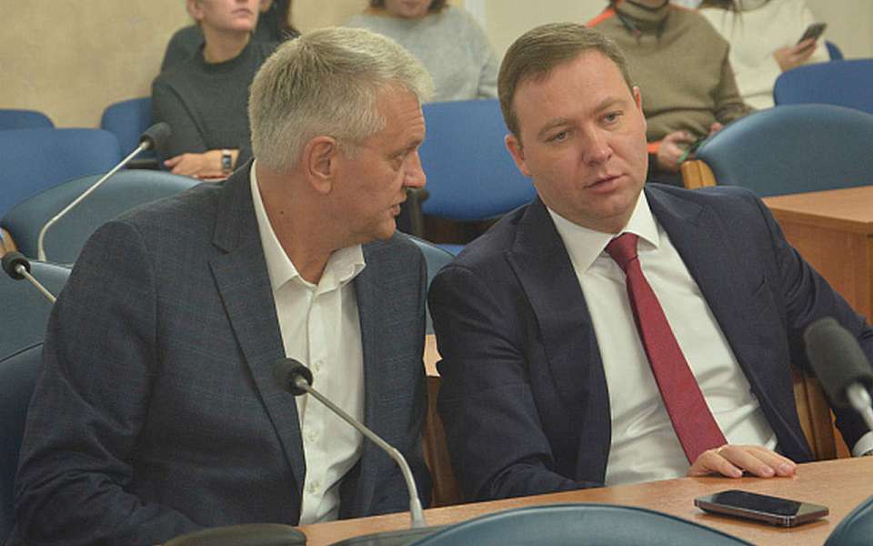 Эффективность платных парковок стала предметом обсуждения депутатов гордумы Воронежа