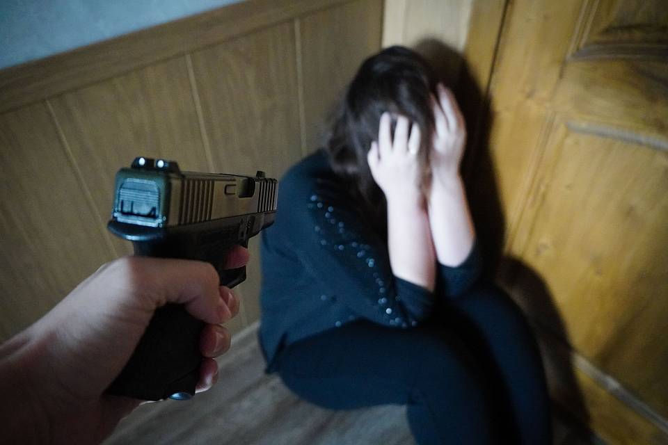 В Воронеже распространили фейковую информацию о ворвавшемся в школу человеке с пистолетом