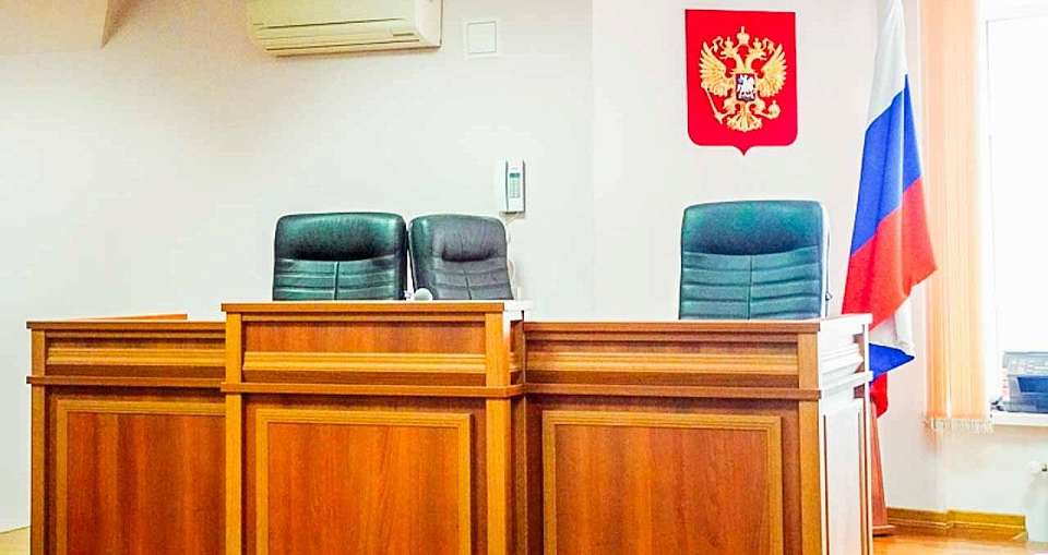 За поддельные алкоголь и сигареты на сумму 1 млн рублей воронежец предстал перед судом