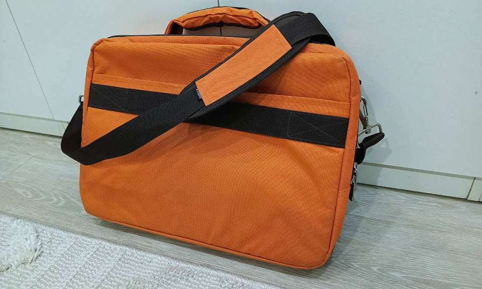 Директора с 5 миллионами рублей и ноутбуком ограбить в Воронеже не удалось