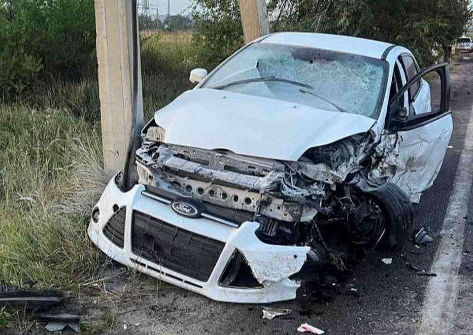 Три человека пострадали в столкновении двух легковушек на ул. Ильюшина в Воронеже