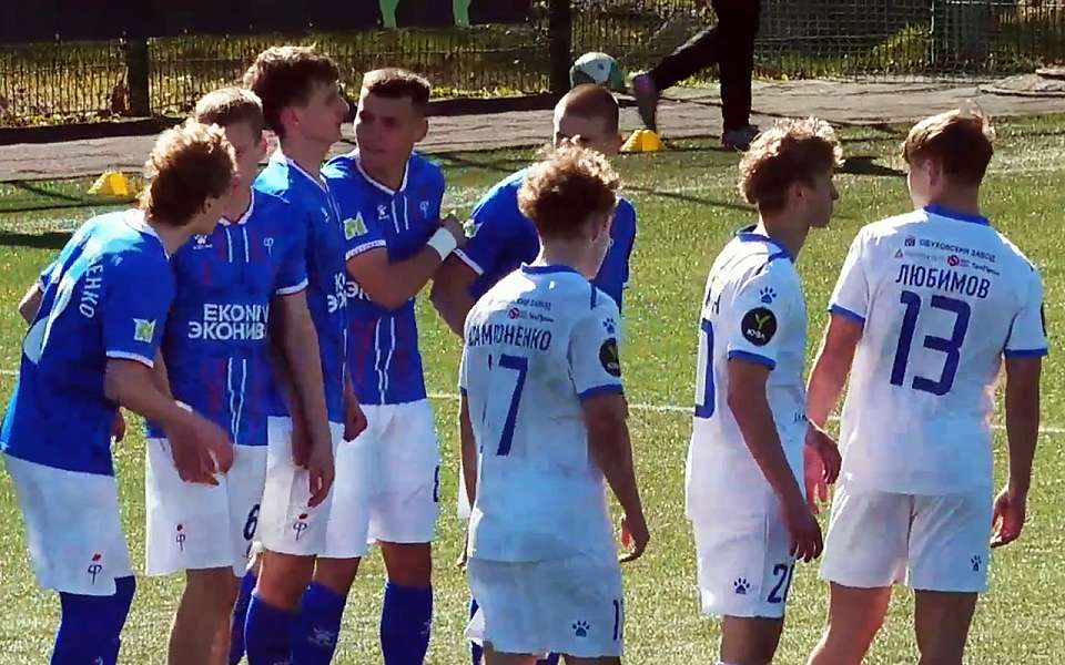 Победу в Санкт-Петербурге одержала молодежка воронежского «Факела»