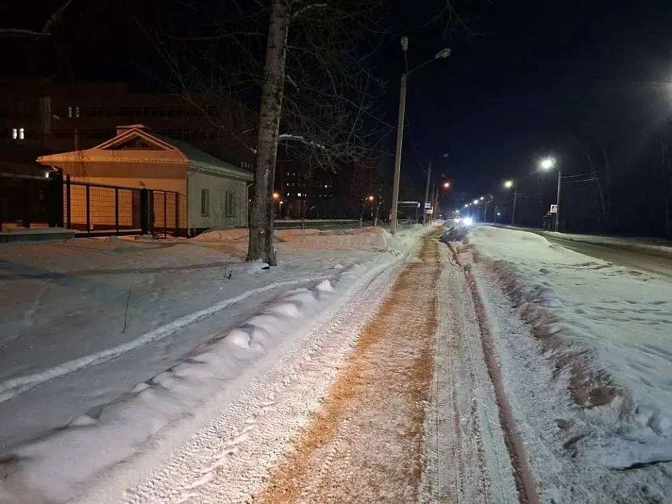 За ночь с воронежских улиц вывезли более 2 тыс. кубометров снега