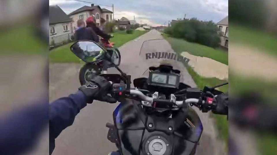 Под Воронежем полицейские задержали несовершеннолетнего питбайкера