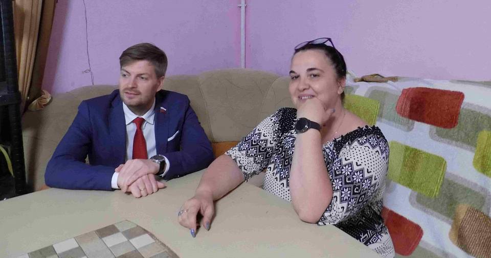 Депутаты-коммунисты Воронежа опекают многодетные семьи 