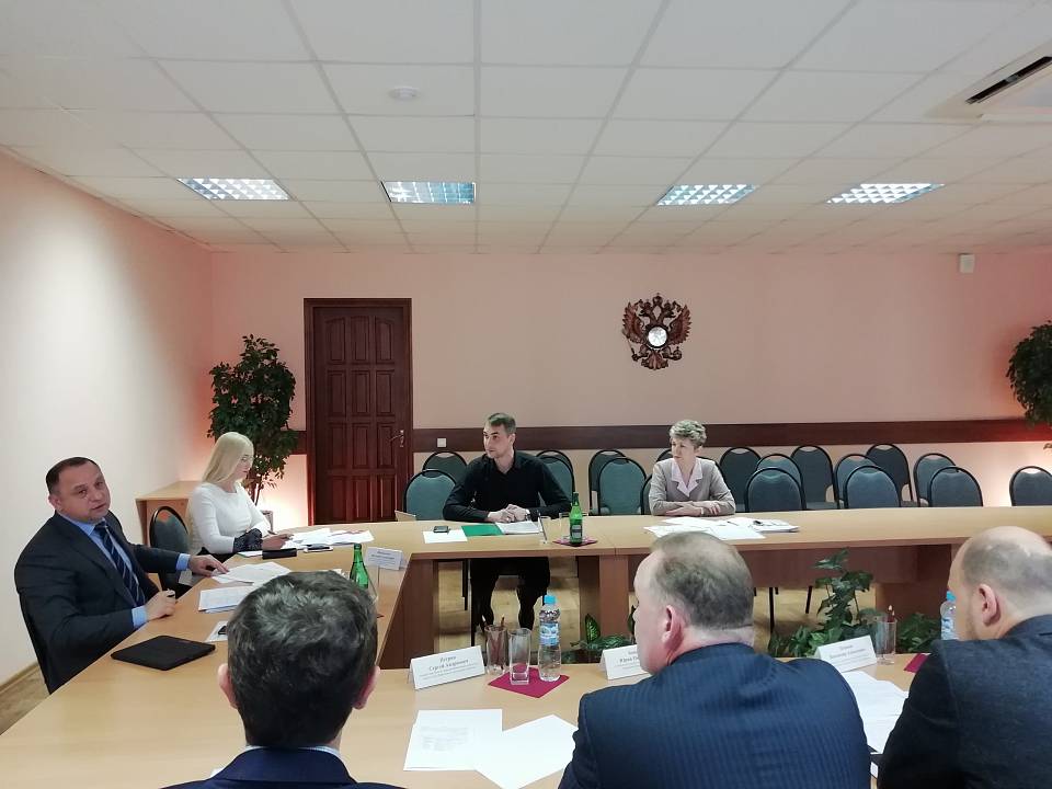 Вице-губернатор Виталий Шабалатов провел прием граждан в Коминтерновском районе Воронежа