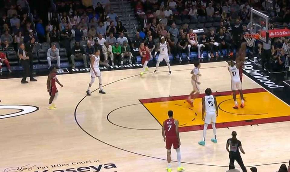 В матче чемпионата НБА сыграл баскетболист из Воронежа Владислав Голдин