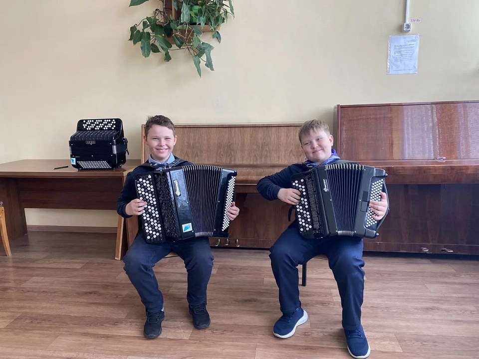 Заведующая народным отделением детской воронежской школы искусств №3 Лариса Асманова − о музыке и педагогике