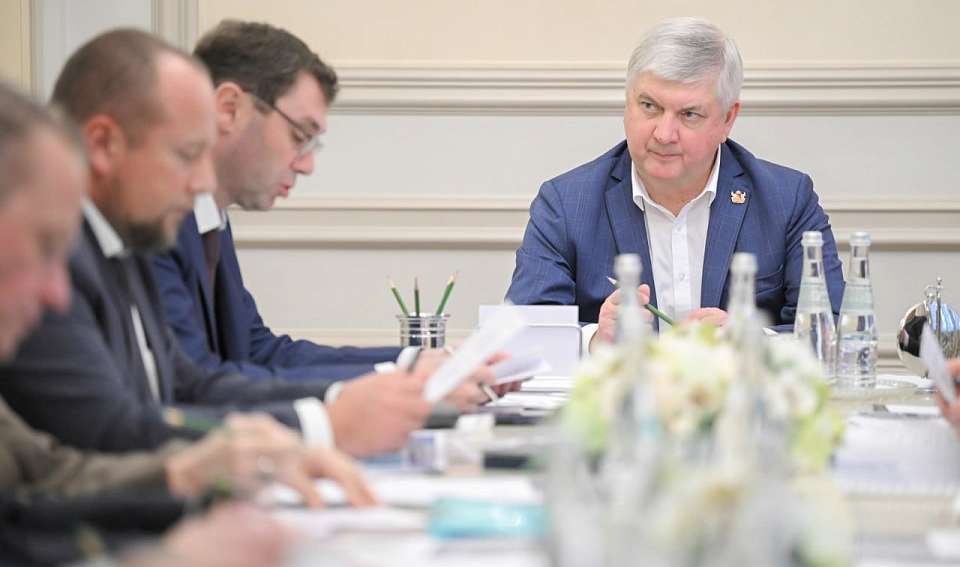 Власти Воронежа реформируют городские комбинаты благоустройства и готовятся к зиме