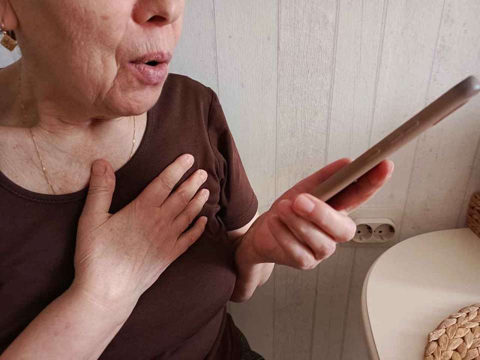 Мошенники звонят воронежцам и представляются сотрудниками телефонной компании