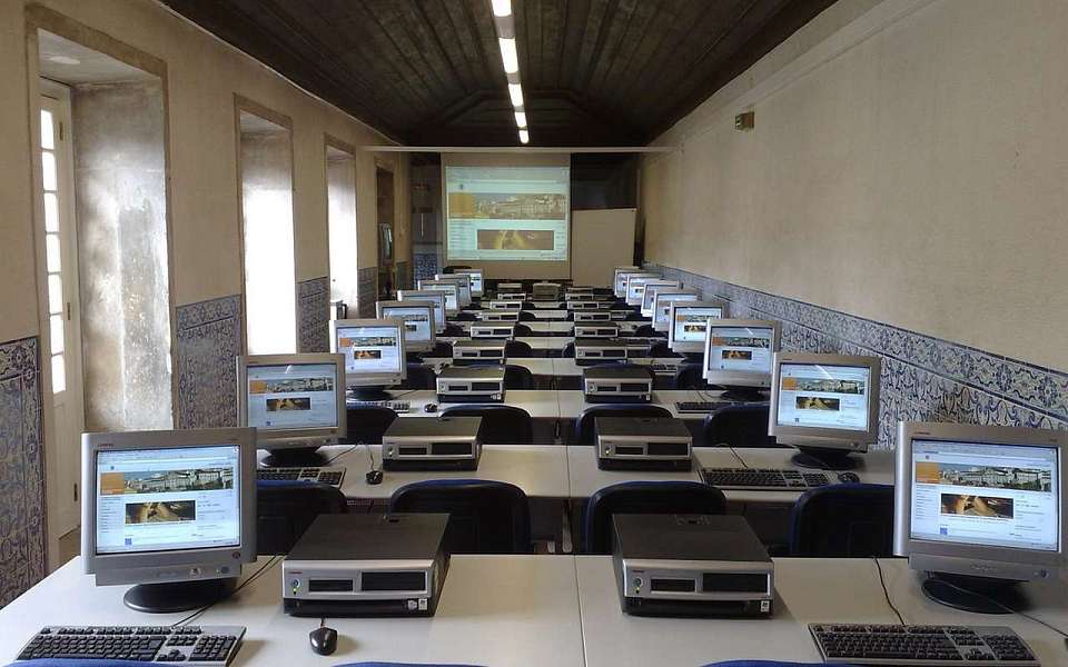 На развитие IT-инфраструктуры более 1 млрд рублей направили в Воронежской области