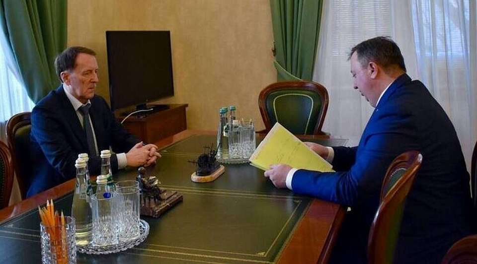 Вице-спикер Госдумы побеседовал с главой Россошанского района Воронежской области